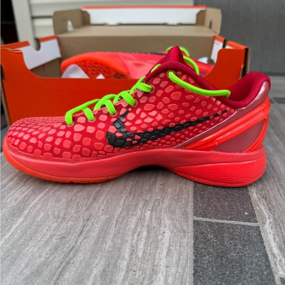 Nike Kobe VI (GS) Reverse Grinch 5Y - Picture 10 of 10